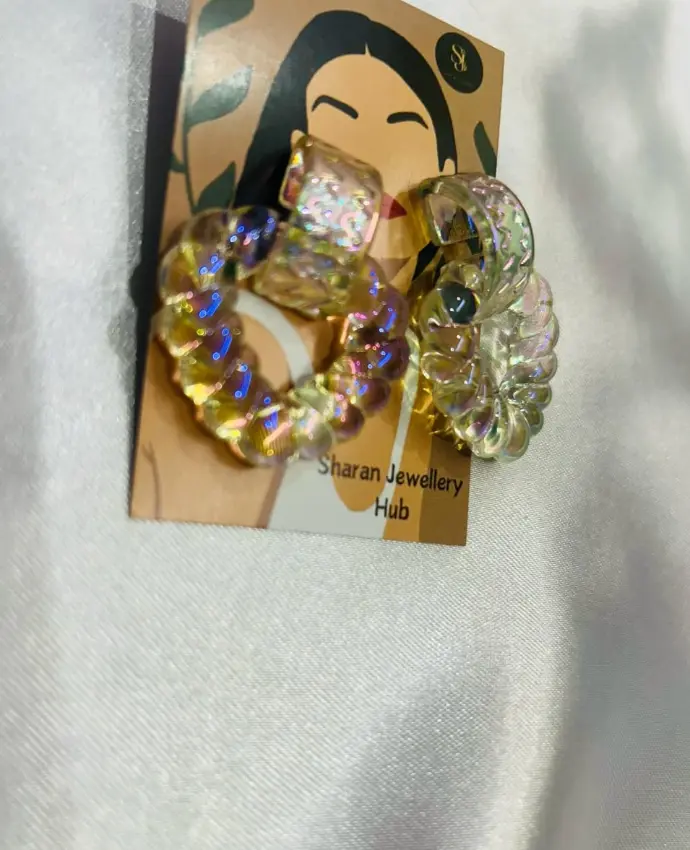 transparent heart shape earrings